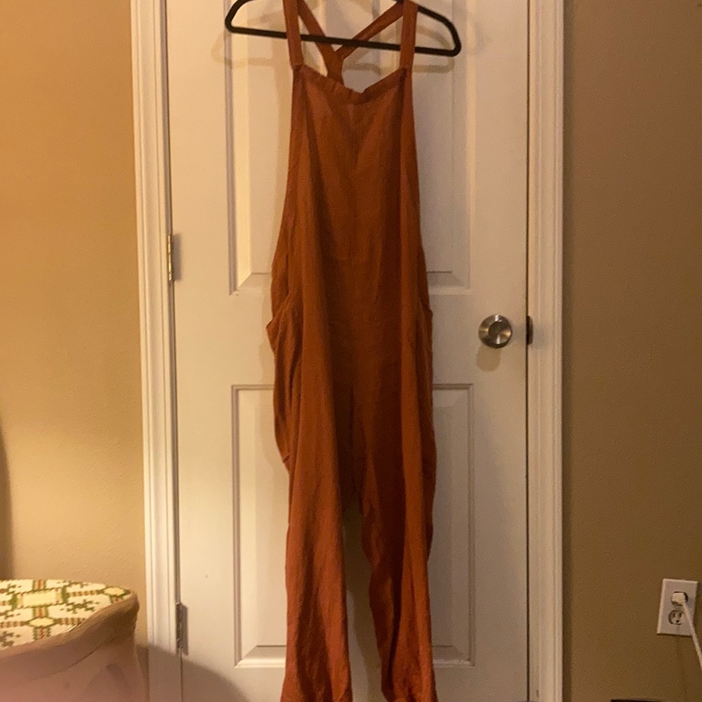 Linen Overalls w/Deep Front Pockets